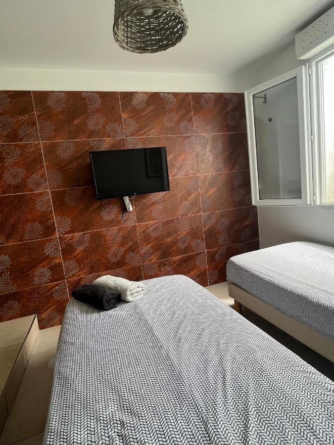 Appartement 4 Personnes, Aeroport Marseille Marignane Zewnętrze zdjęcie